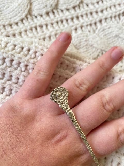 Custom 'aster' bloem ring