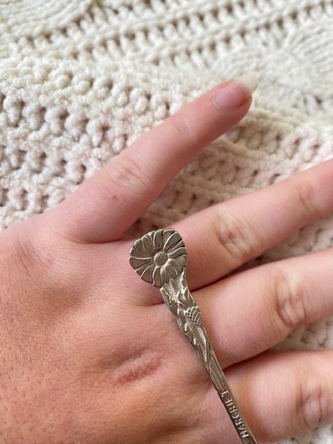 Custom 'margriet' bloem ring