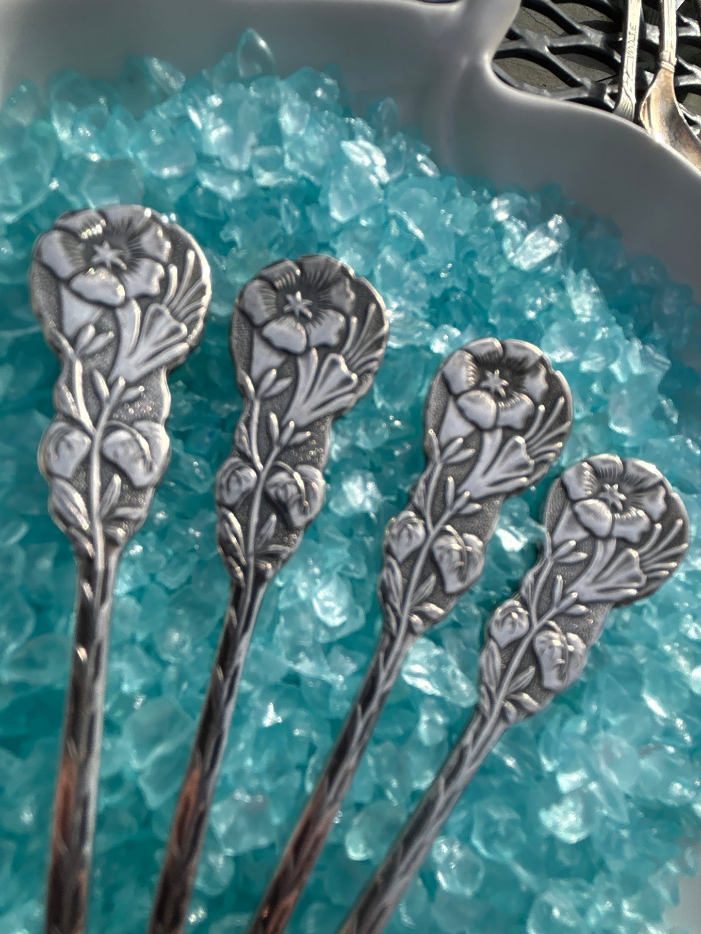 Set ring, oorbellen en hanger boeket Trompetbloemen