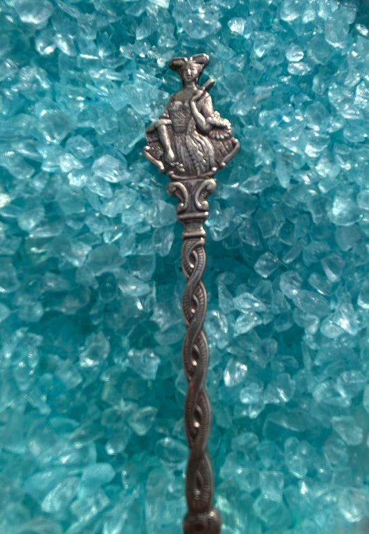 Custom 'edelvrouw’ dame ring