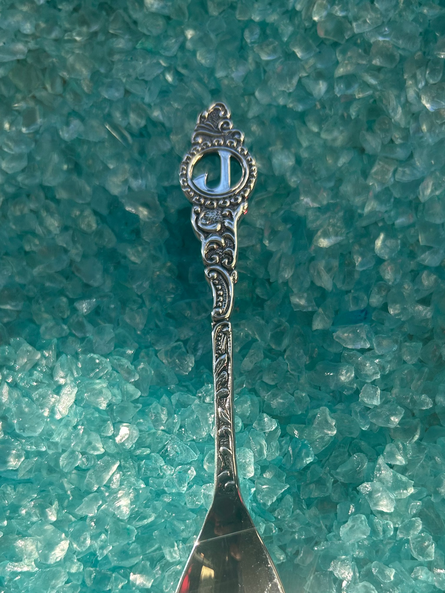 Custom 'J' letter ring