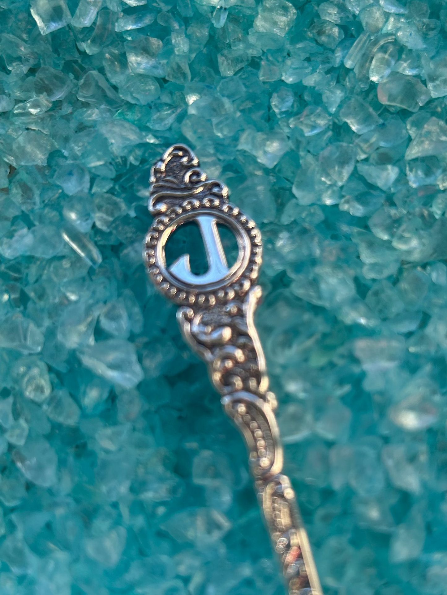 Custom 'J' letter ring