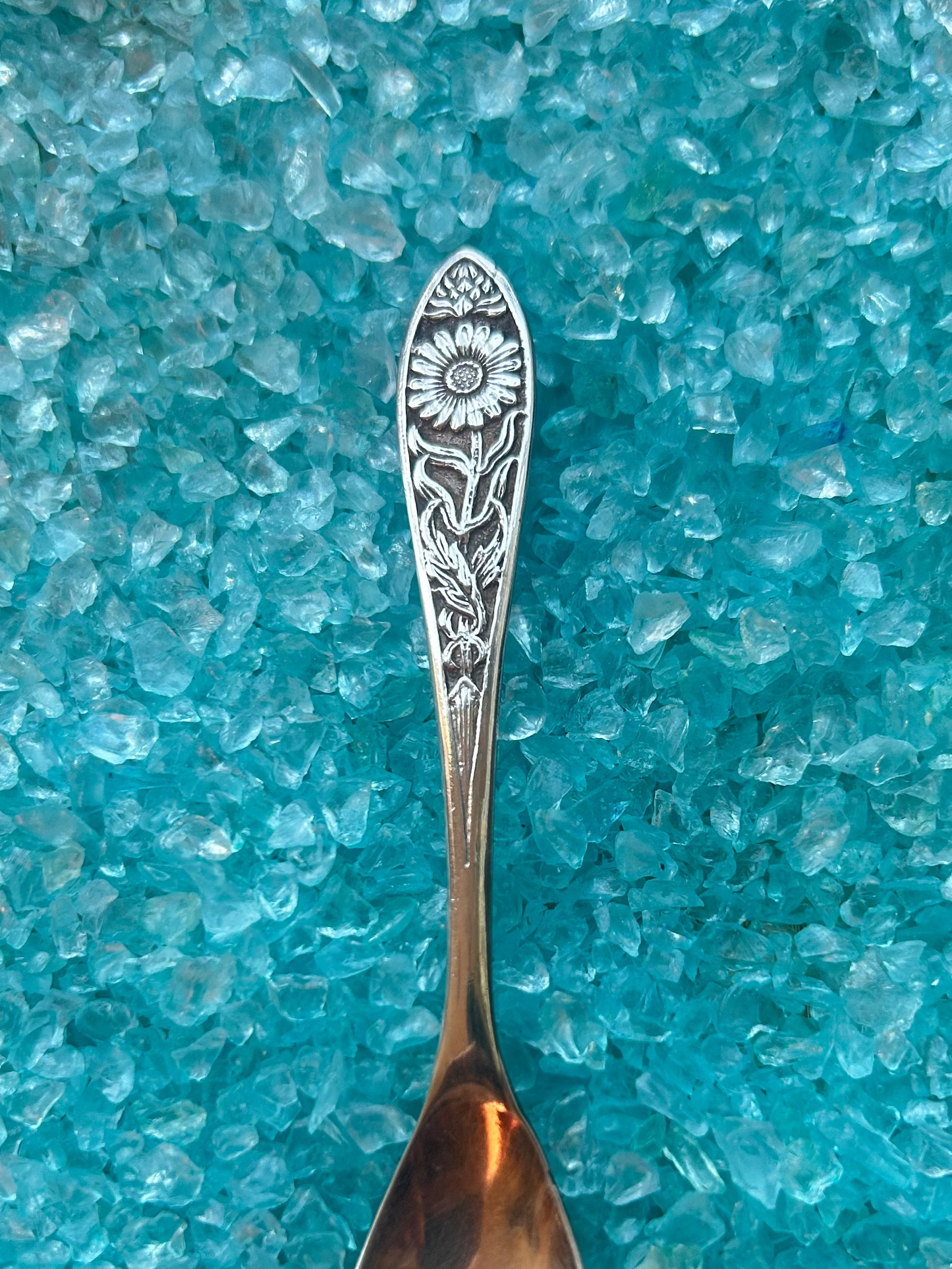 Custom 'Flower Power' bloem ring