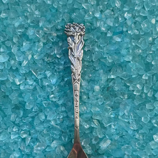 Custom 'anjer' bloem ring