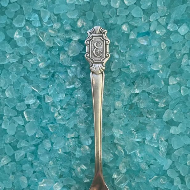 Custom 'E' letter ring